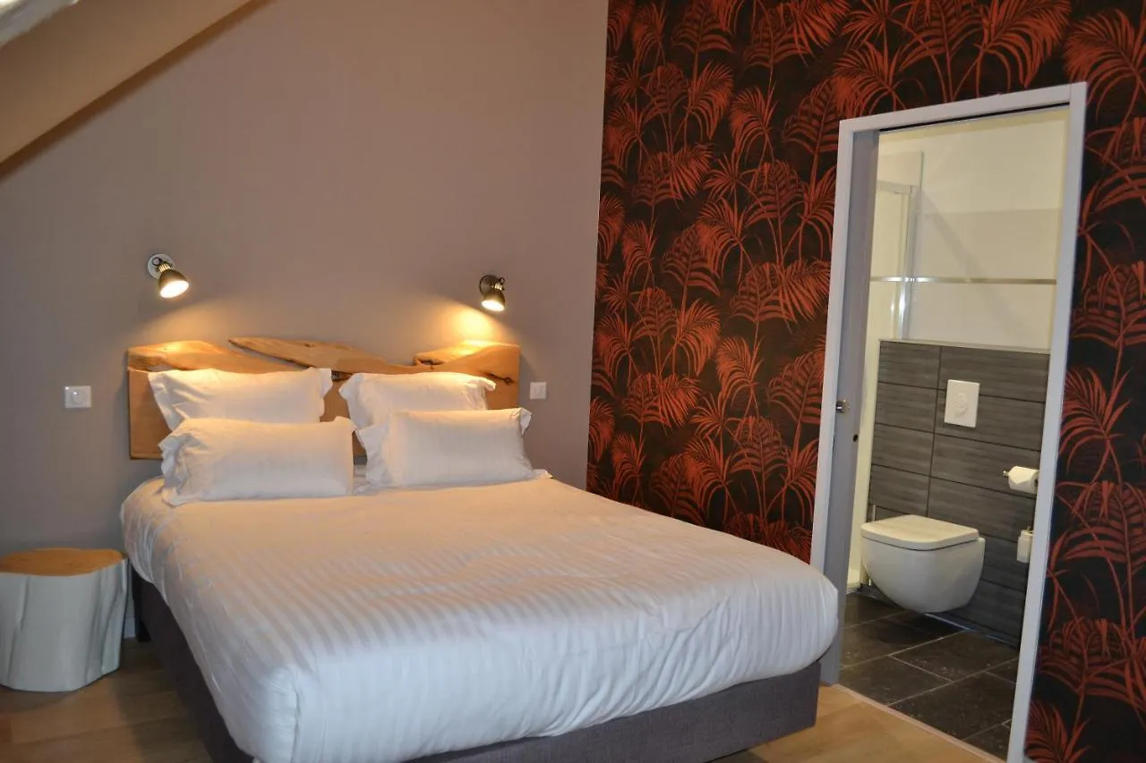 Logis Auberge de Pont Calleck Inguiniel Hotel