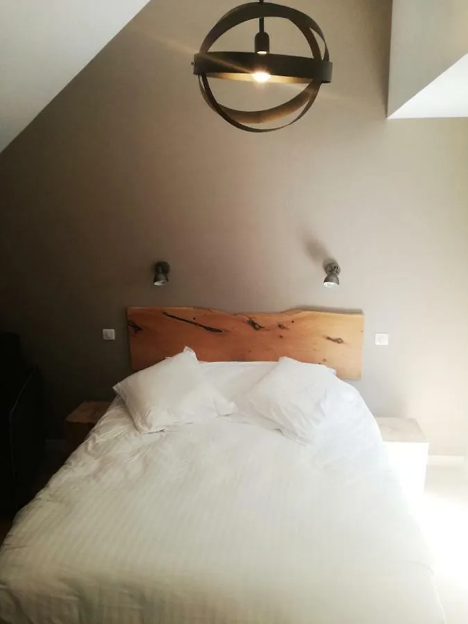 Hotel Logis Auberge De Pont Calleck Inguiniel