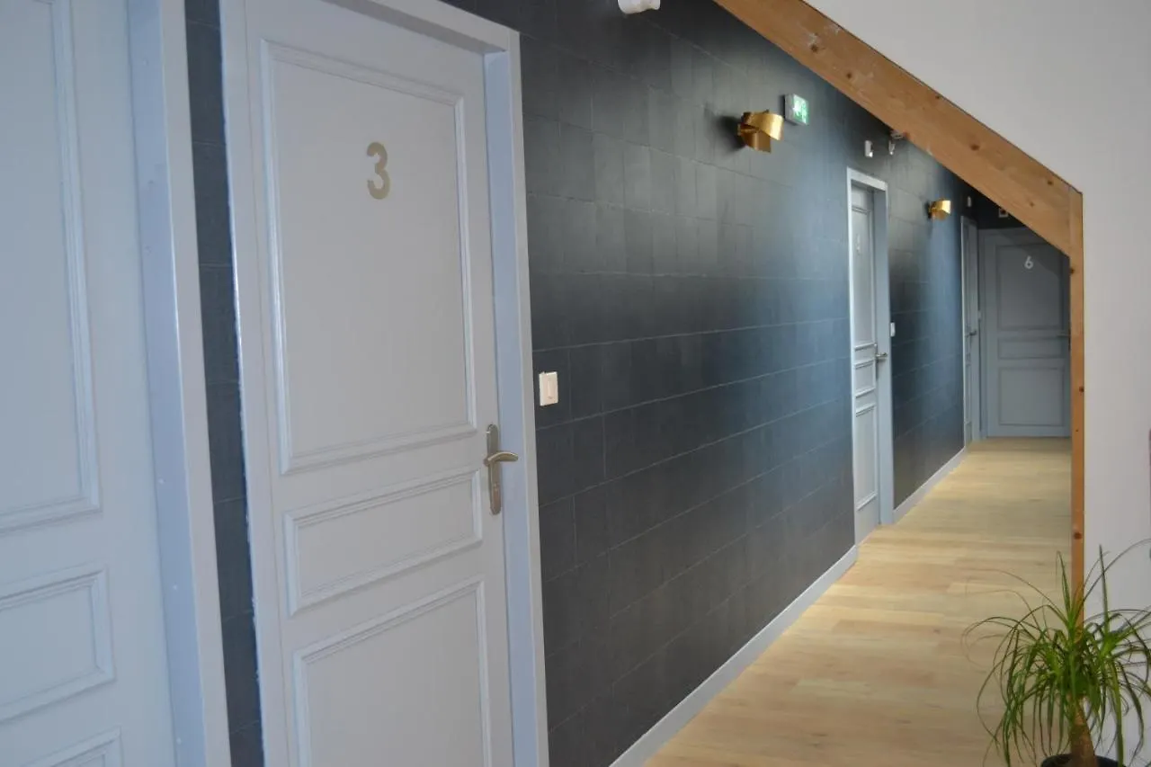 Logis Auberge De Pont Calleck Inguiniel Hotel