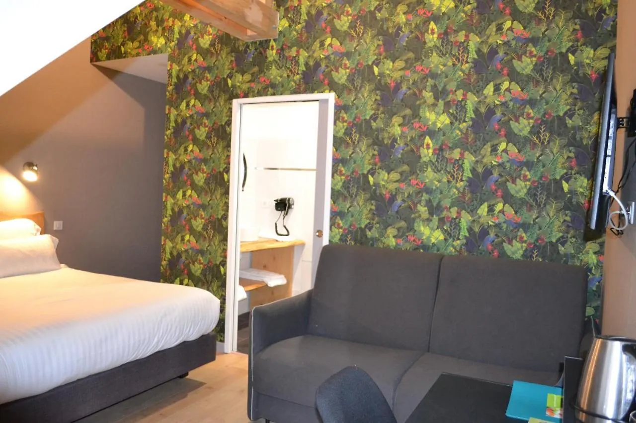 Hotel Logis Auberge De Pont Calleck Inguiniel France
